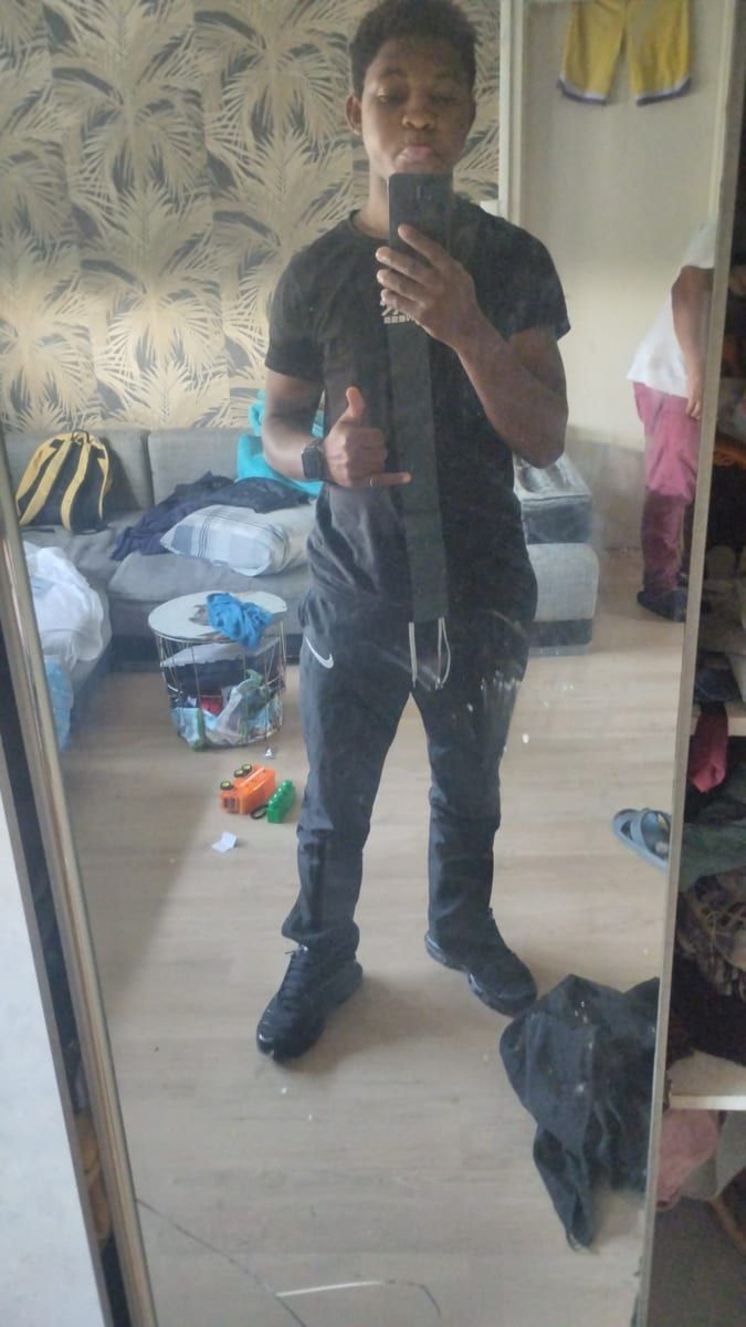 Profil de Ando